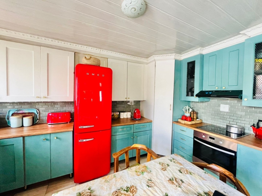 4 Bedroom Property for Sale in Bloemside 3 Free State